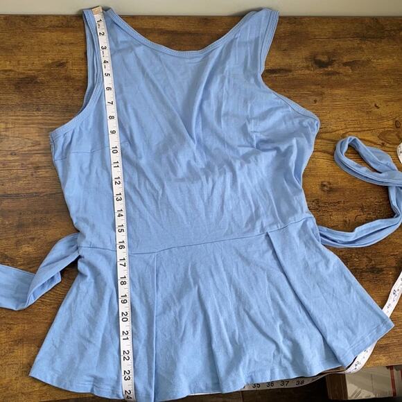 Anthropologie Light Blue Norwich Front Tie Tank - Picture 7 of 13